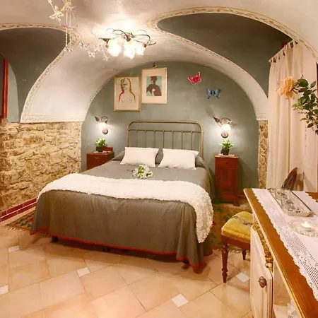 Muntaecara Diffuso 3* 아프리칼레