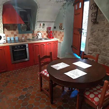 Hotel Muntaecara Diffuso Apricale