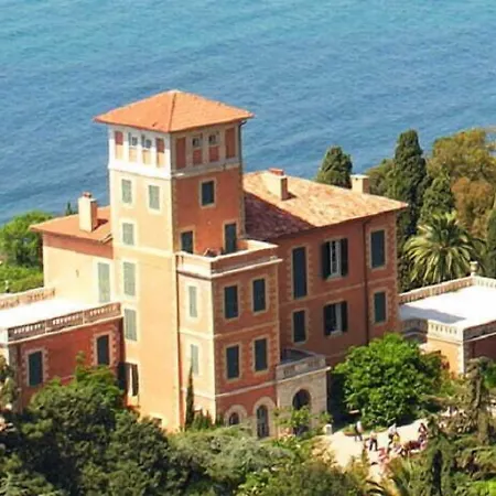 Muntaecara Diffuso 호텔