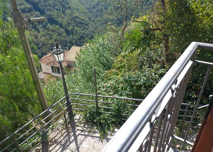 Muntaecara Diffuso 3* Apricale