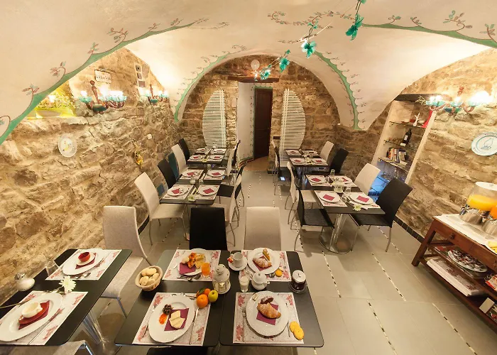 Muntaecara Diffuso 3* Apricale