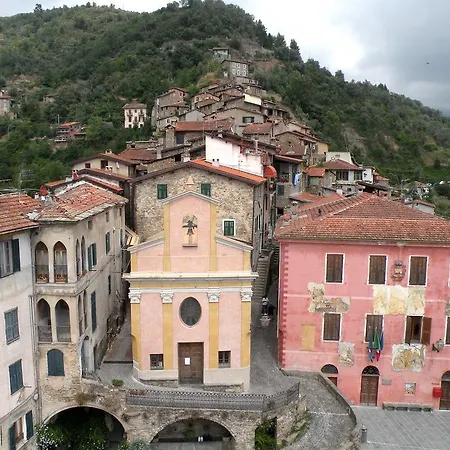 Muntaecara Diffuso Hotel Apricale