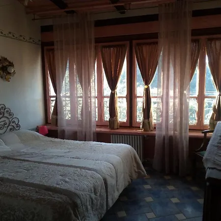 Muntaecara Diffuso Apricale