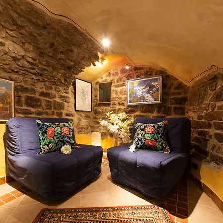 Muntaecara Diffuso מלון 3*