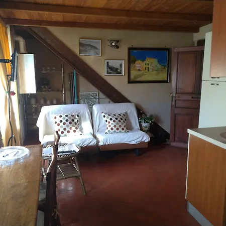 Muntaecara Diffuso Apricale