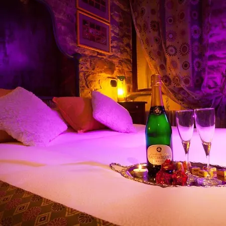 מלון Muntaecara Diffuso אפריקלה