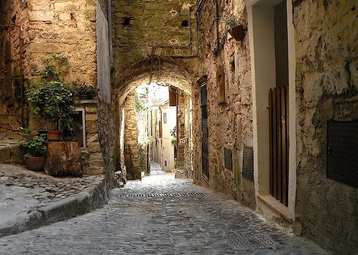 Hotel Muntaecara Diffuso Apricale